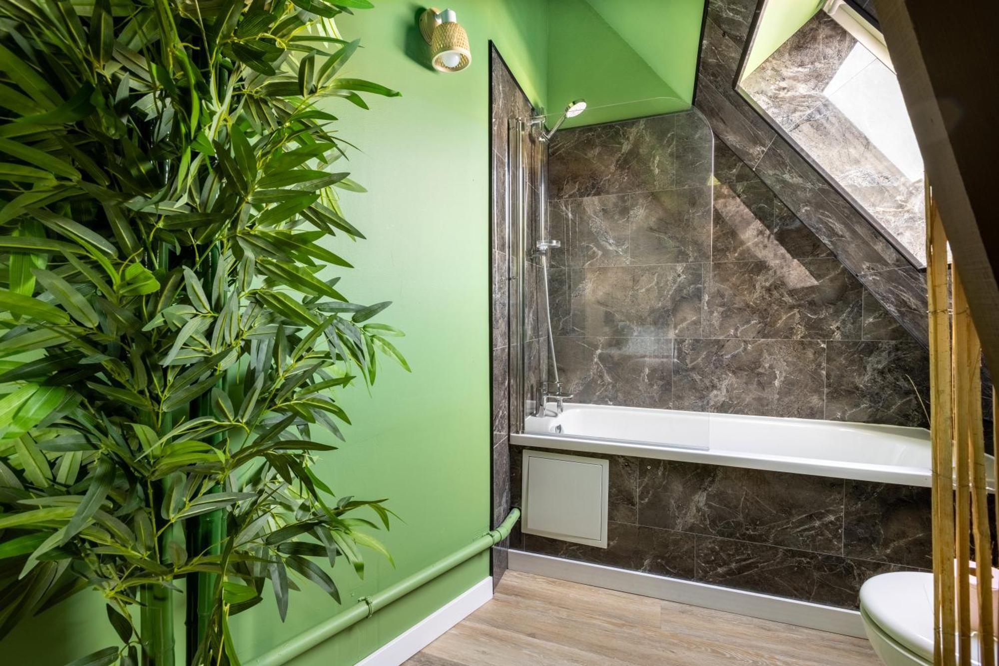 La Kabane , Appartement Proche Centre Et Plage Avec Experience Decoration Jungle Unique 르 포르텔 외부 사진