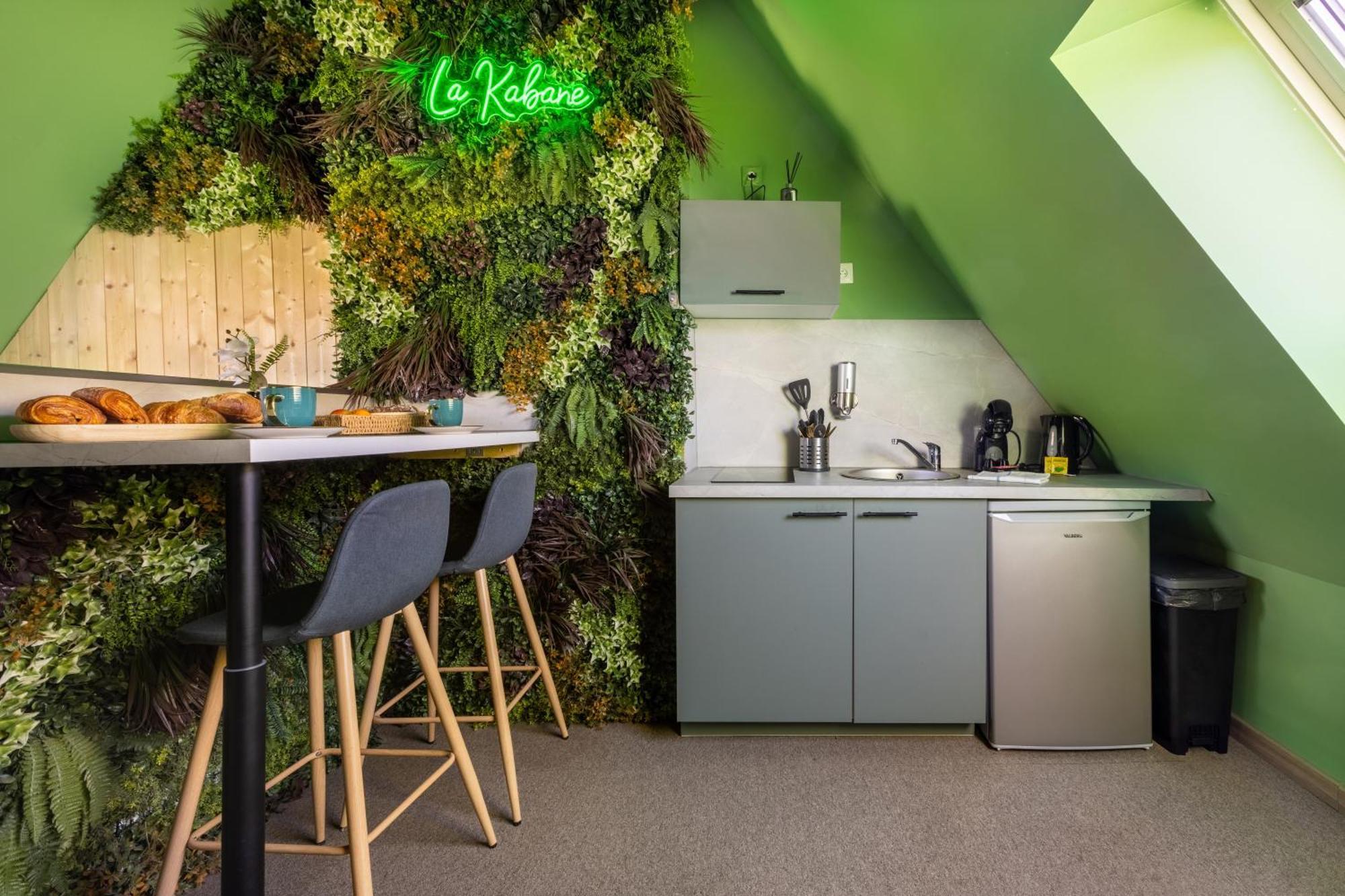 La Kabane , Appartement Proche Centre Et Plage Avec Experience Decoration Jungle Unique 르 포르텔 외부 사진