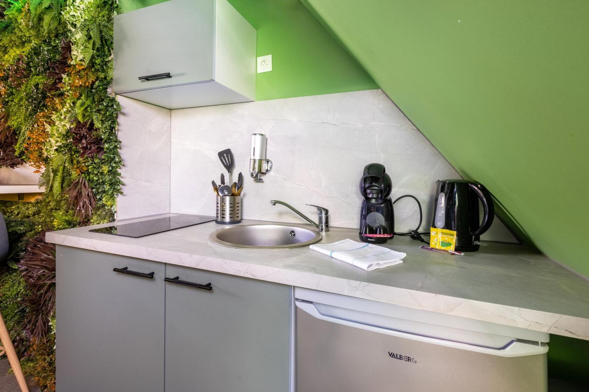 La Kabane , Appartement Proche Centre Et Plage Avec Experience Decoration Jungle Unique 르 포르텔 외부 사진